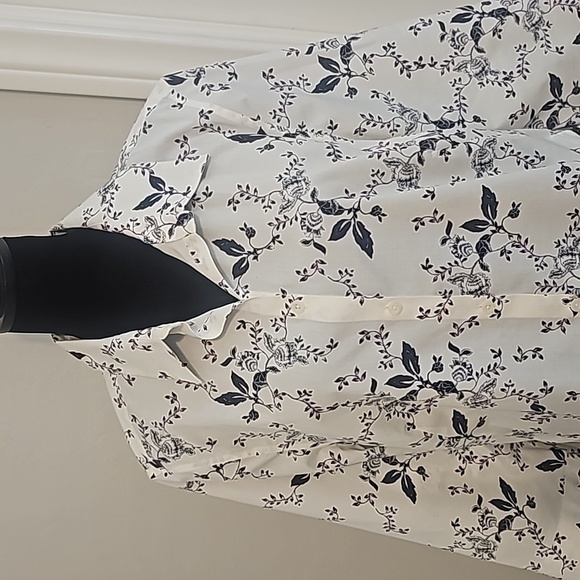 Chico's Blue Print Shirt - Picture 2 of 4